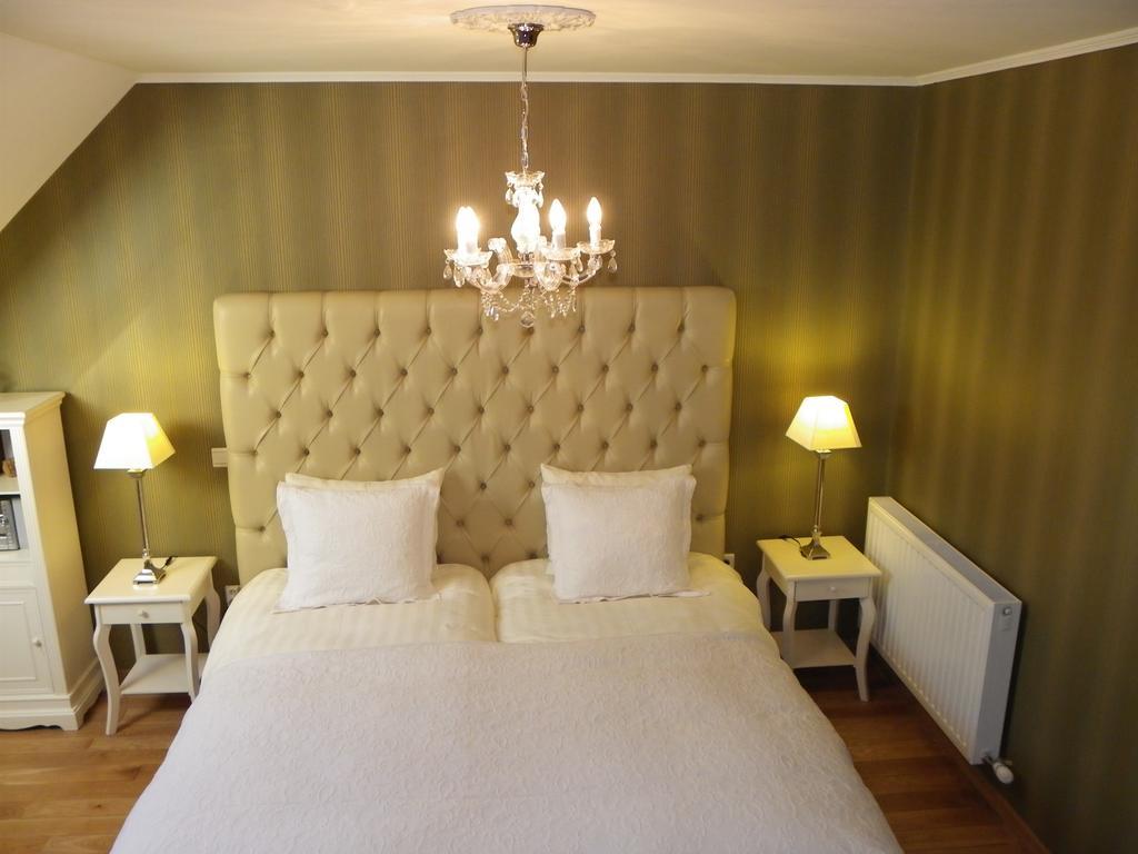Hotel B - Boskapelhoeve Buggenhout Quarto foto